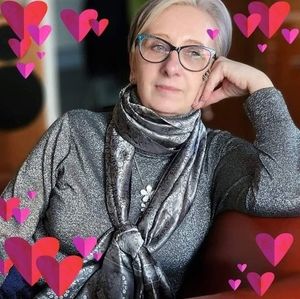 Meet your Posher, Magdalena